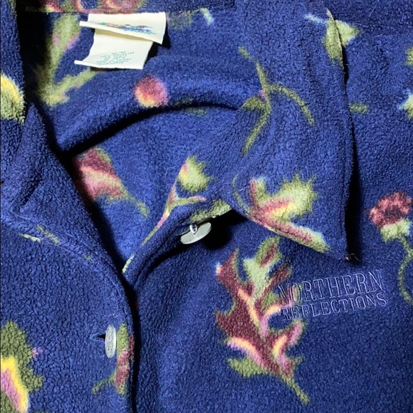 VTG fleece button up🍂 - Picture 7 of 9